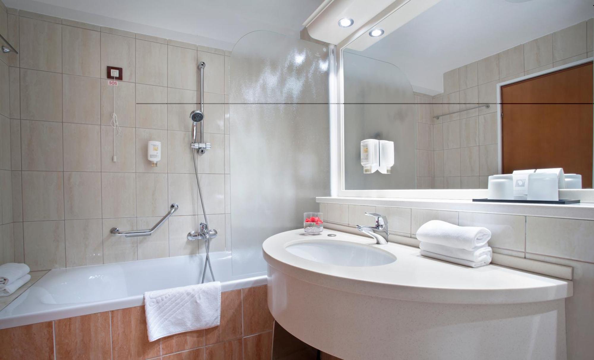 Hotel Excelsior - Liburnia Lovran Luaran gambar